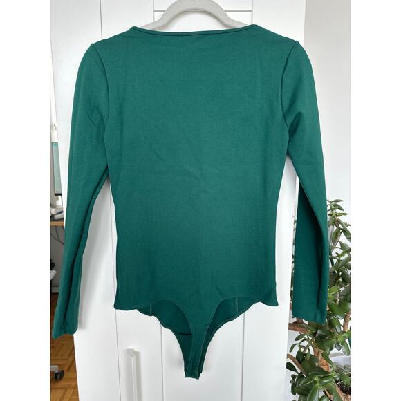 Abercrombie Women's Soft Square Sweetheart Long Sleeve Bodysuit, M, NWOT - Picture 2 of 6